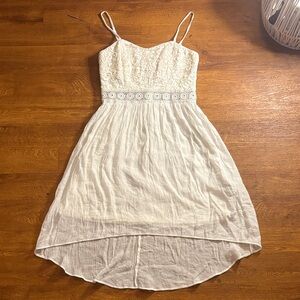 BCX White Flowy Lace Dress